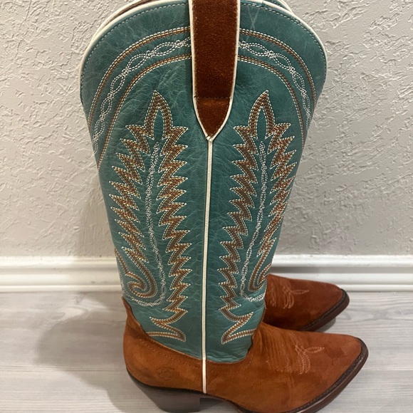 Ariat Teal and Tan Western Boots - Picture 6 of 8